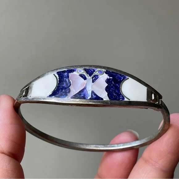 Alpaca Mexico Mother Of Pearl Butterfly Inlay Small Hinged Bangle Bracelet - Picture 5 of 8